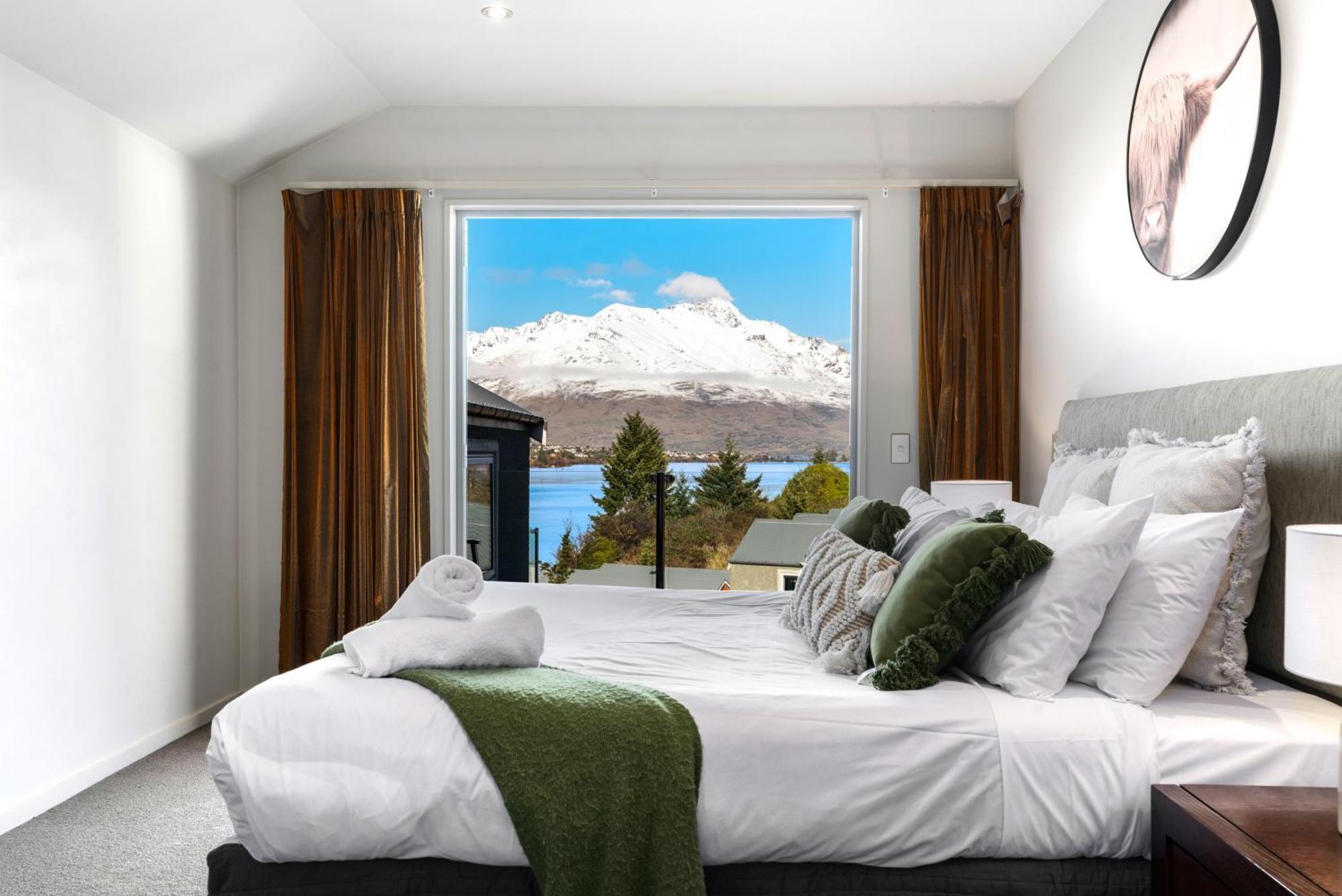 Lakefront Living - 4 Bedrm Apartment Alpine Vilage Queenstown Exteriér fotografie