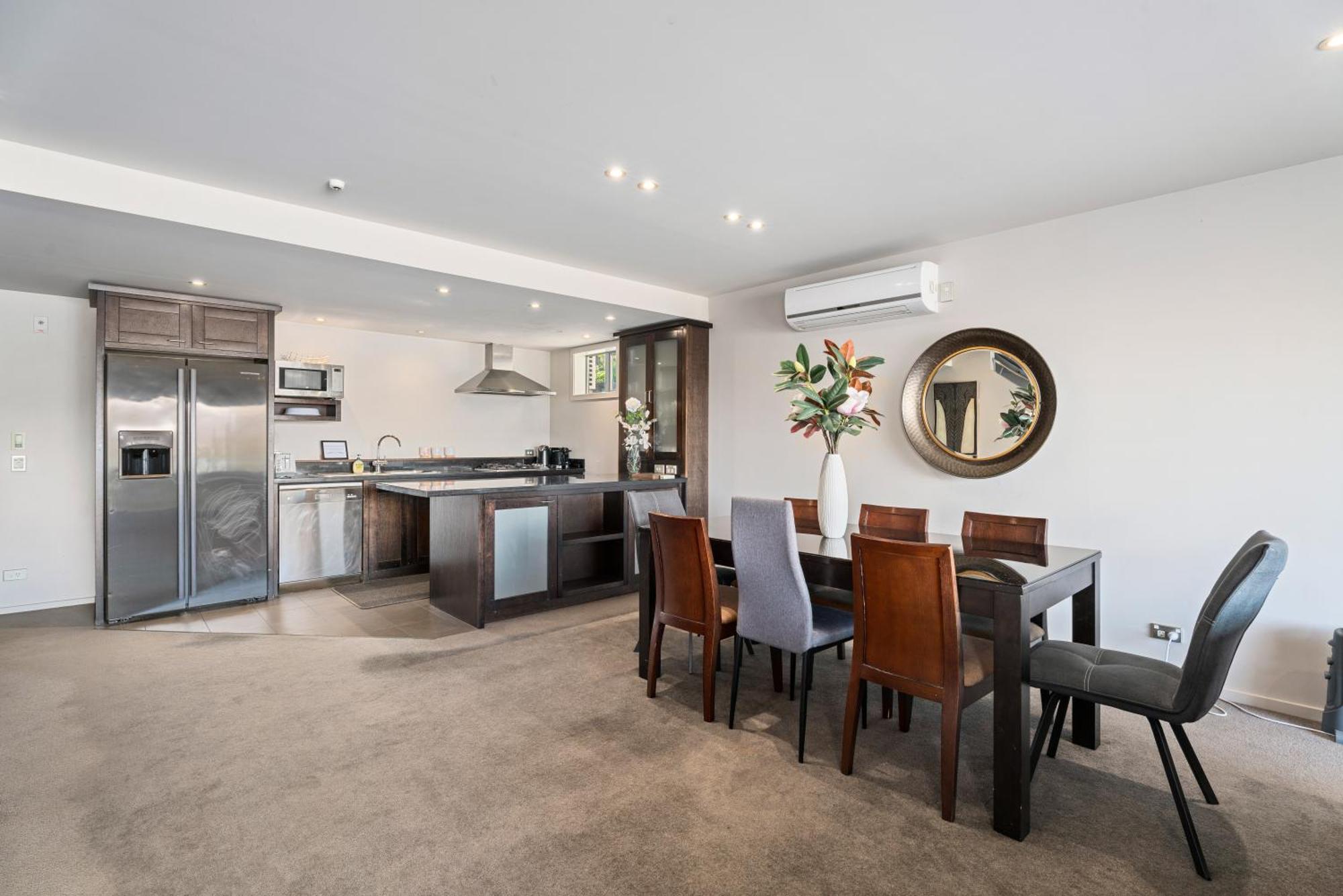 Lakefront Living - 4 Bedrm Apartment Alpine Vilage Queenstown Exteriér fotografie