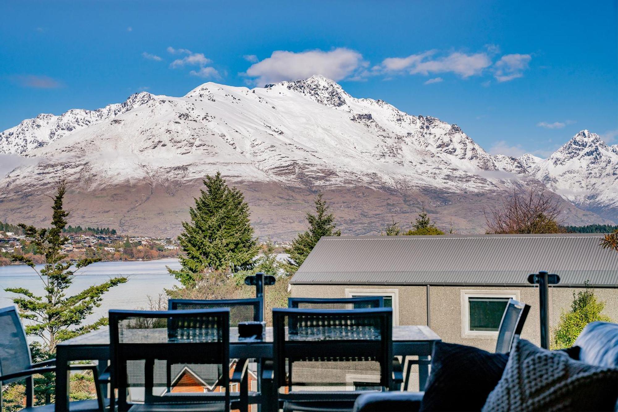 Lakefront Living - 4 Bedrm Apartment Alpine Vilage Queenstown Exteriér fotografie