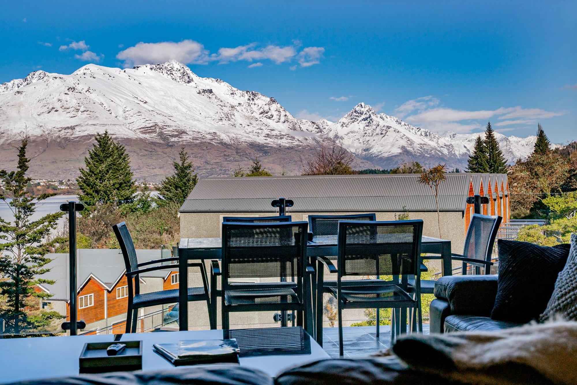 Lakefront Living - 4 Bedrm Apartment Alpine Vilage Queenstown Exteriér fotografie